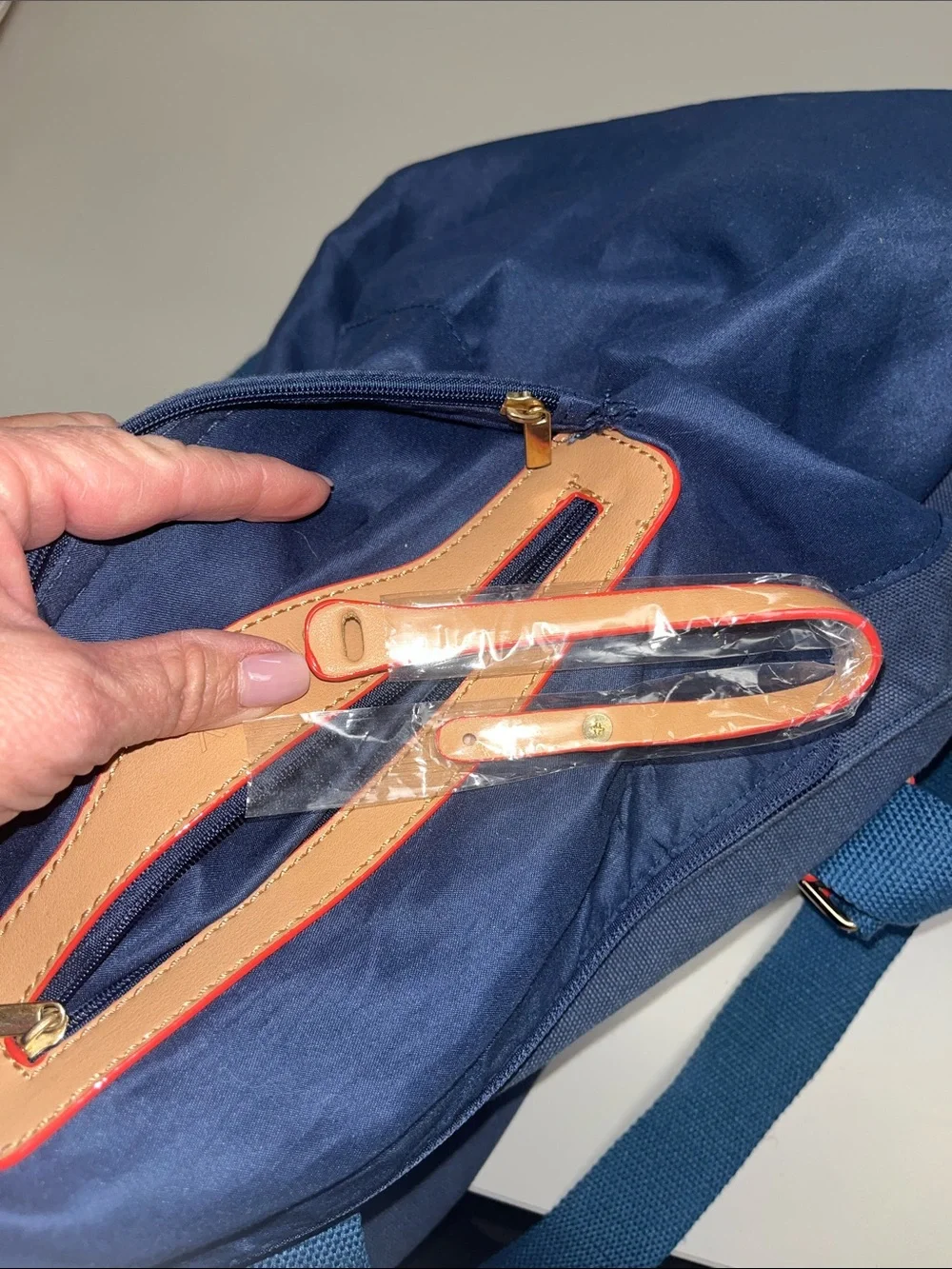 Chillx spacious tote